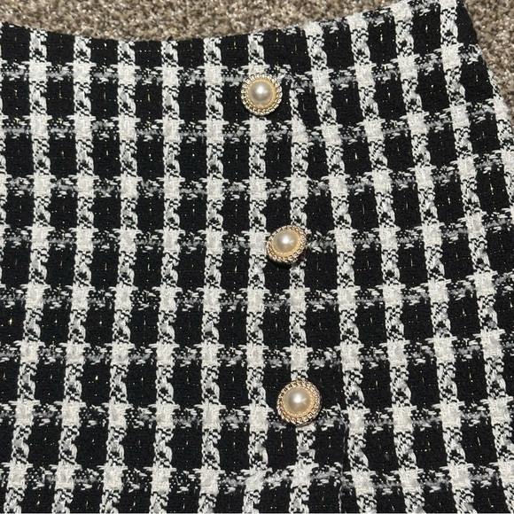 SHEIN Black and White Mini Skirt - Picture 4 of 13